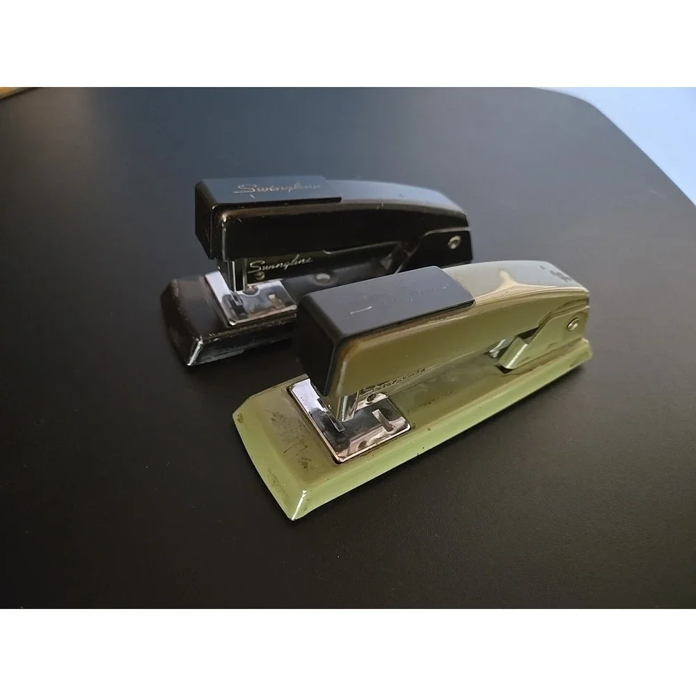 2 Vtg Swingline Model 711 Black Green Desktop 5